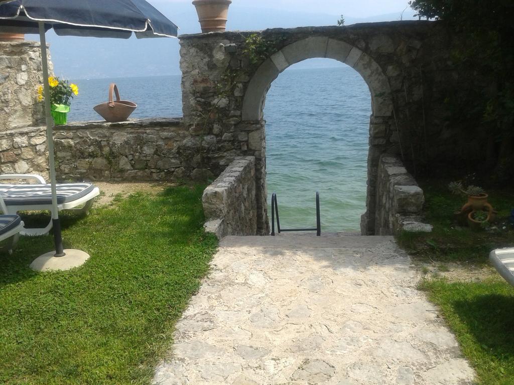 Villa Residence La Limonaia Gargnano Zimmer foto